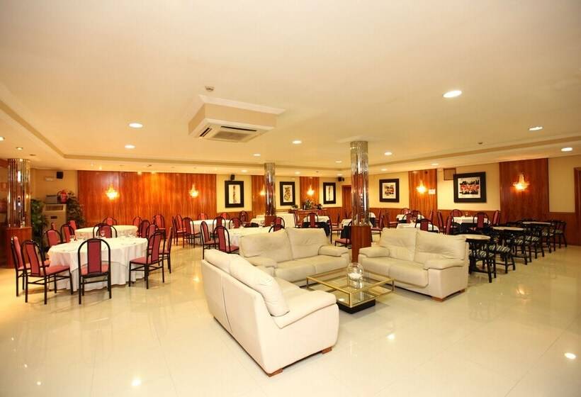 Отель Anabel Baza