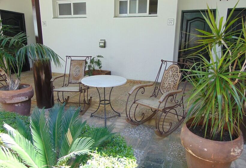 هتل Campomar Playa