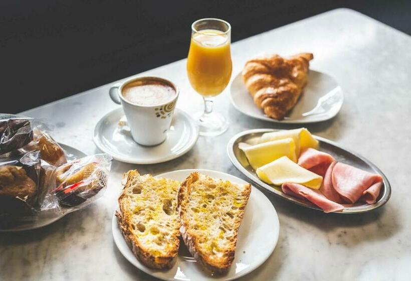 Hotell Canaima Bruma 1,5 K Camino