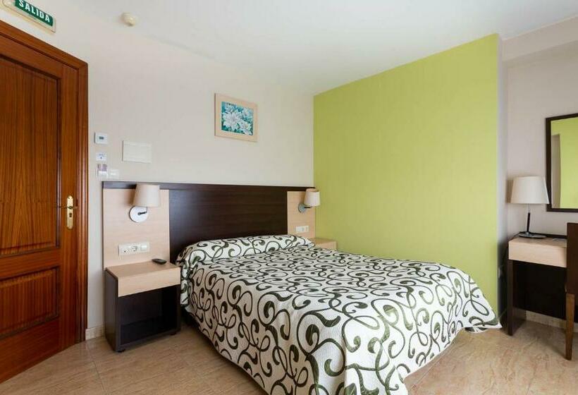 Hotell Canaima Bruma 1,5 K Camino