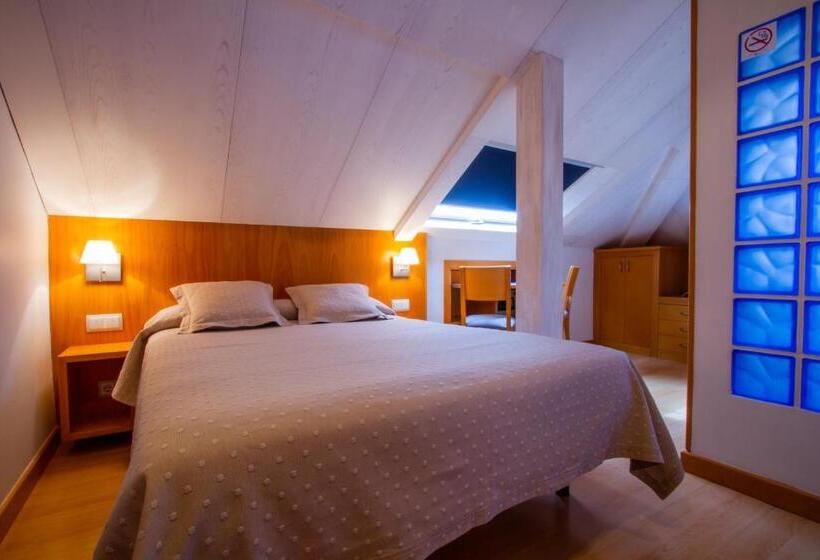 בית מלון כפרי Casa Celsa Barbantes