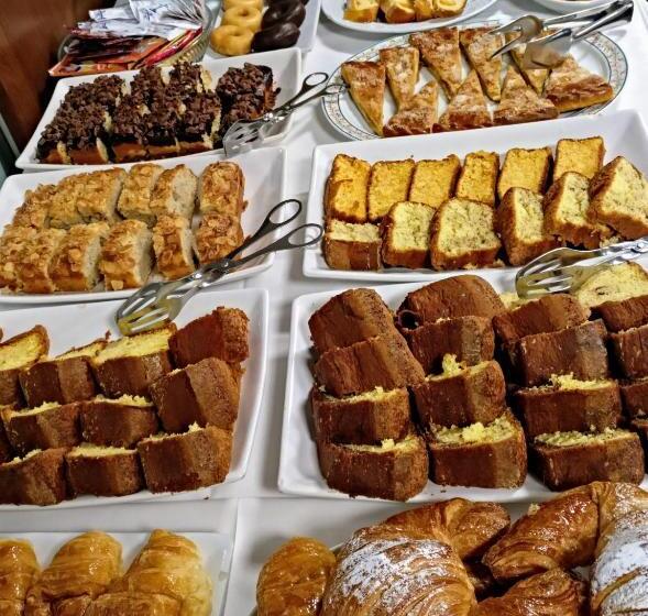 هتل Cruceiro Do Monte