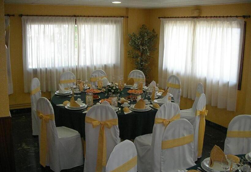 هتل Cruceiro Do Monte