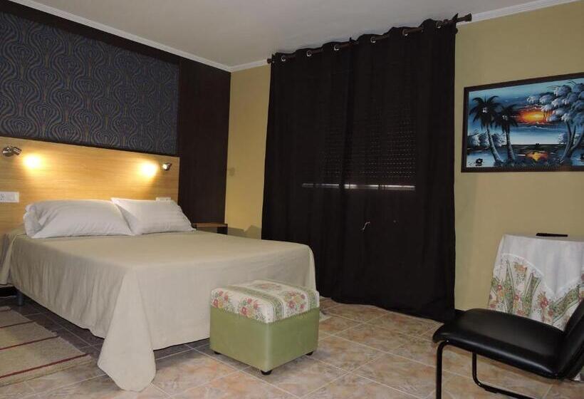 בית מלון כפרי Cruceiro Do Monte