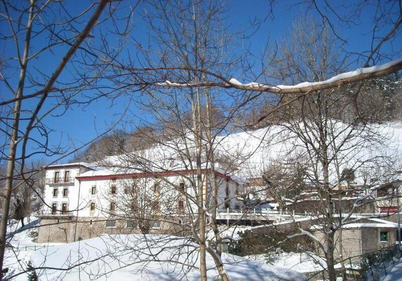 هتل Goiko Benta Ostatua