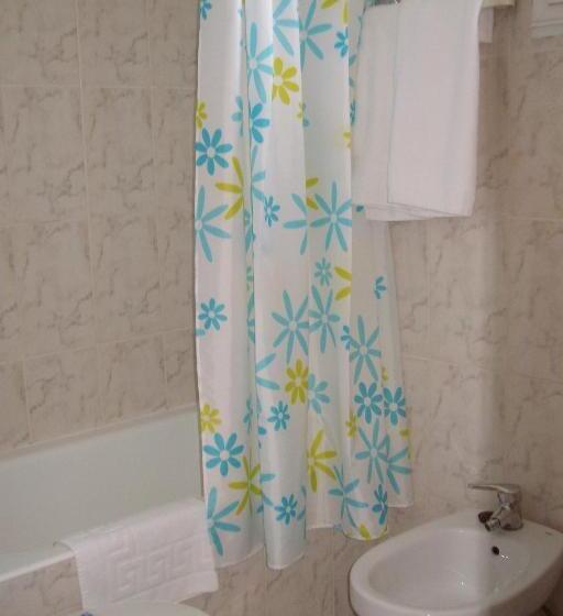 هتل Hospedaje Argoños