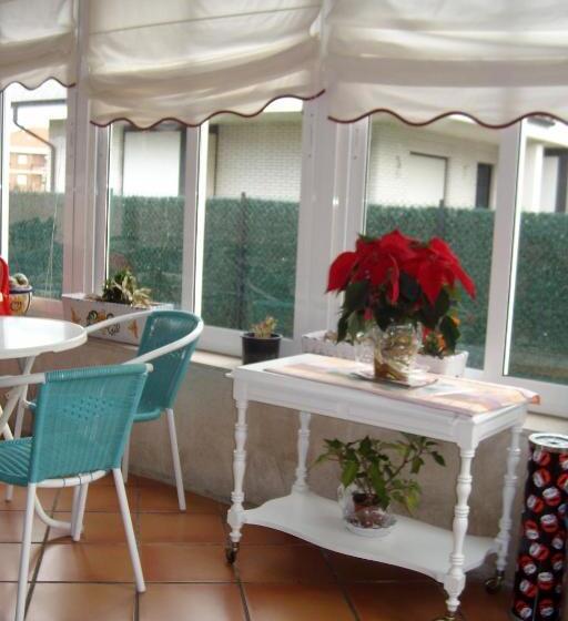 هتل Hospedaje Argoños