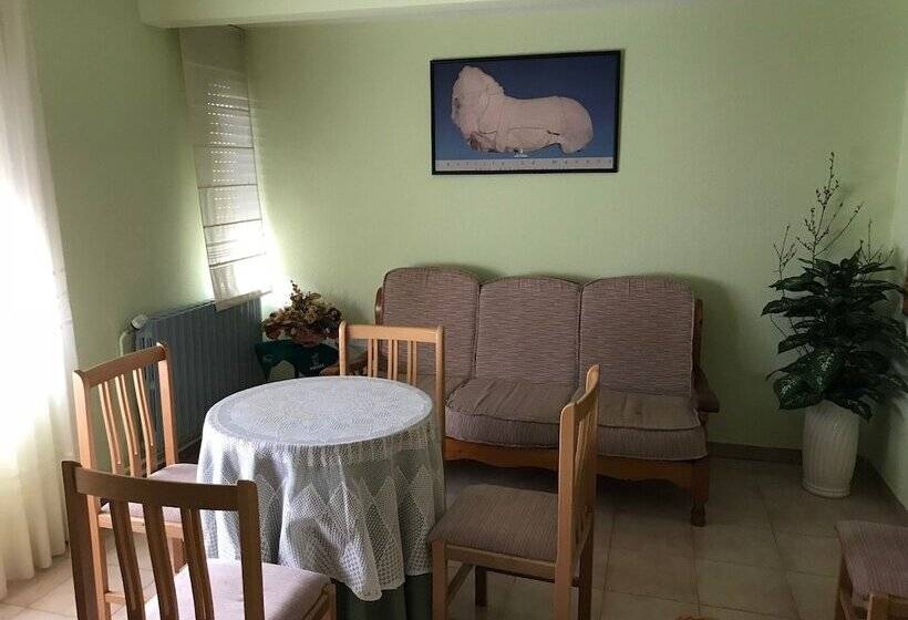 فندق Hostal Alto Tajo