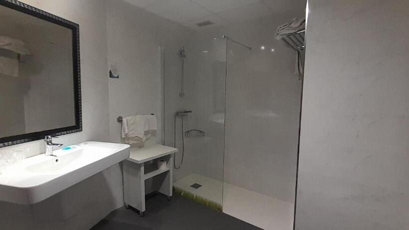 ホテル Hostal Hispano