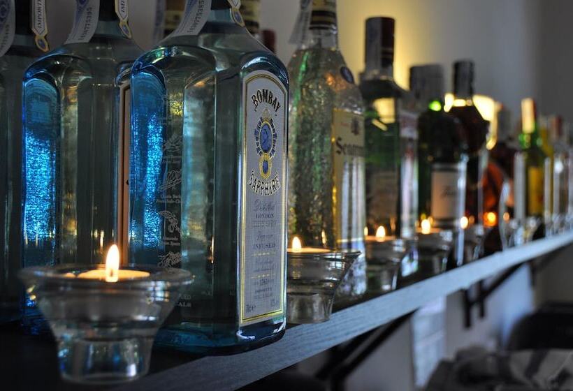 ホテル Hostal Horta Rosell