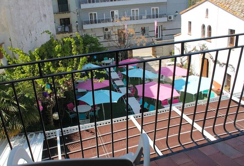 ホテル Hostal Horta Rosell