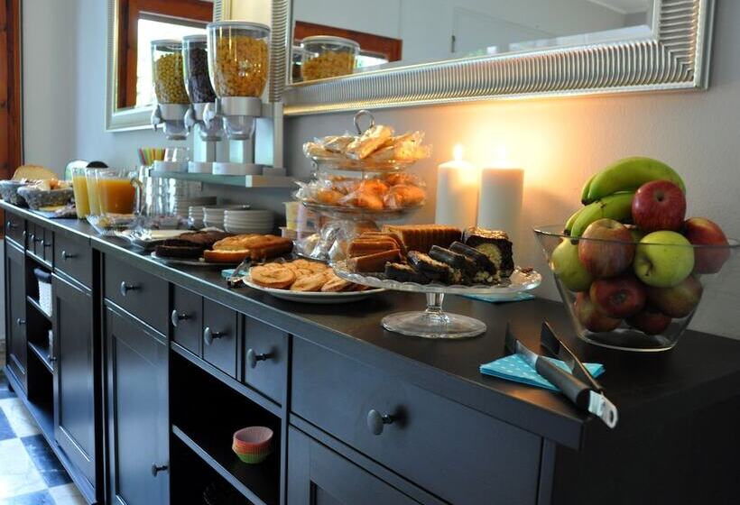 ホテル Hostal Horta Rosell