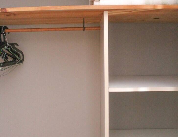 ホテル Hostal Horta Rosell