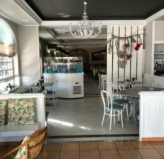 ホテル Hostal Juan