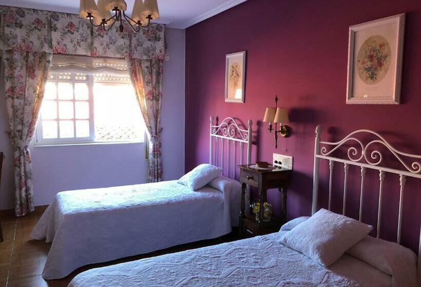 ホテル Hostal Juan