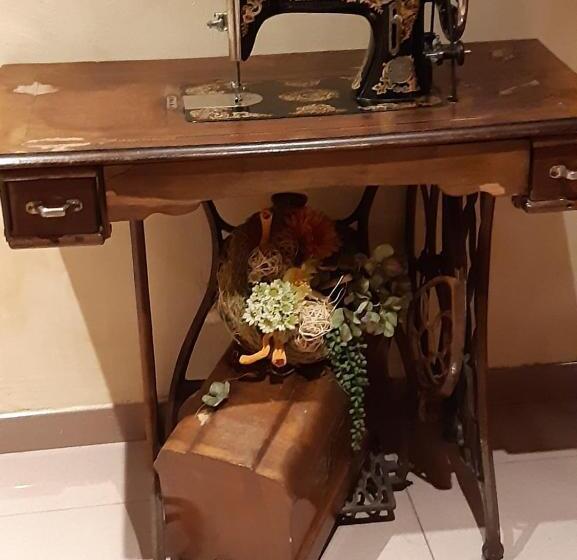 هتل Hostal La Placeta