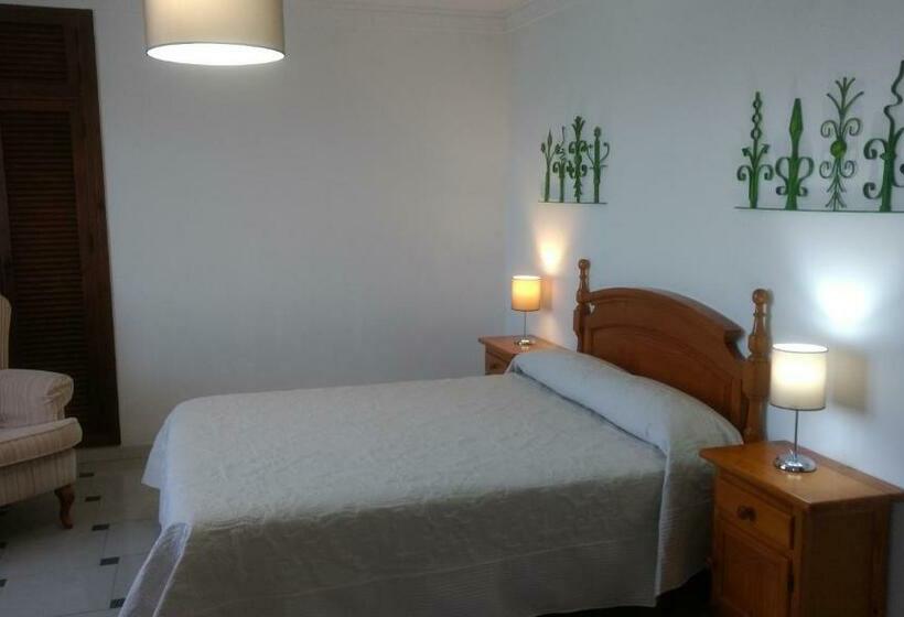 בית מלון כפרי Hostal La Posada