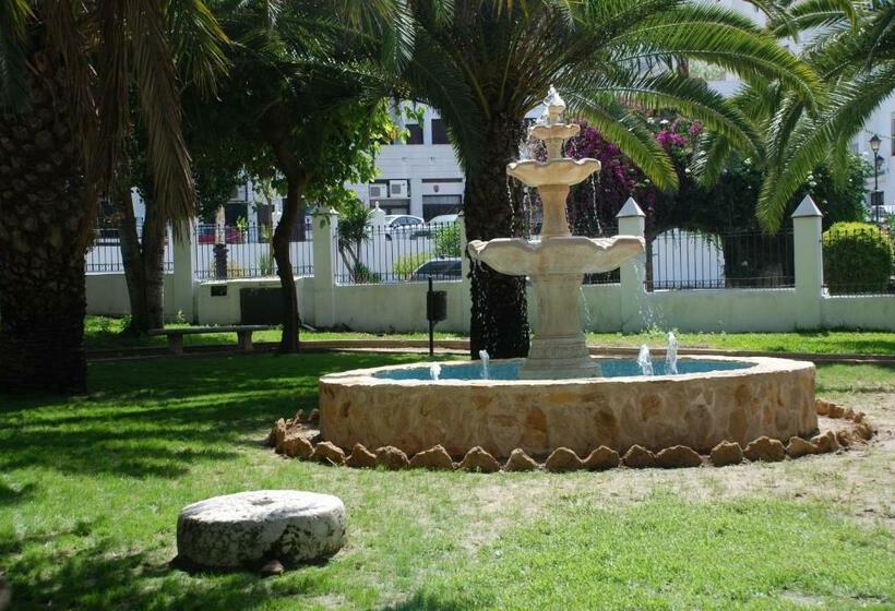 Hotel Hostal La Posada