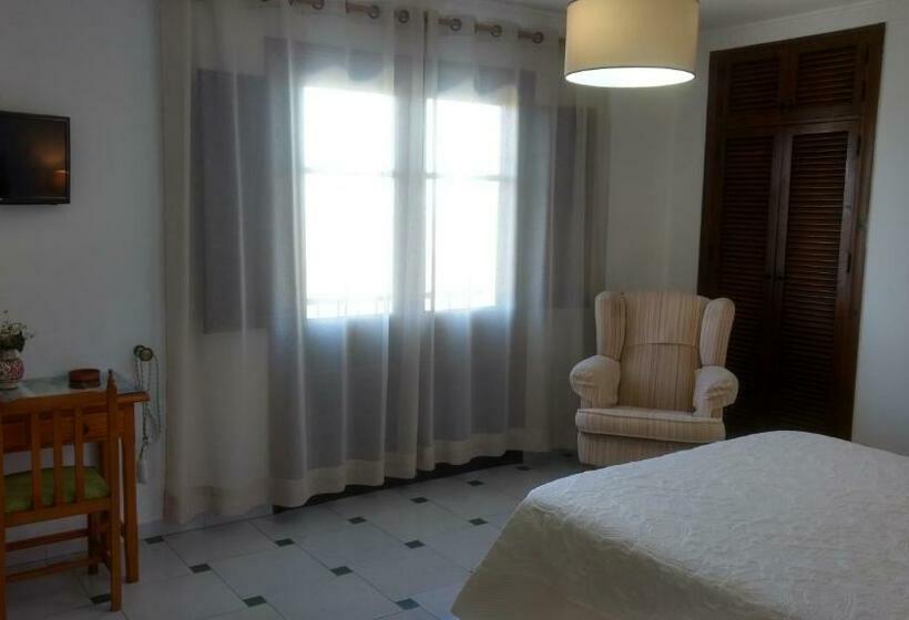 בית מלון כפרי Hostal La Posada