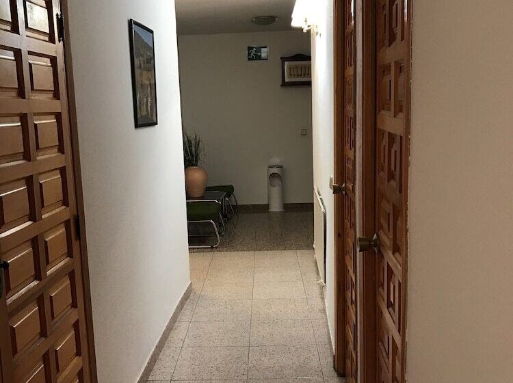 בית מלון כפרי Hostal Los Angeles