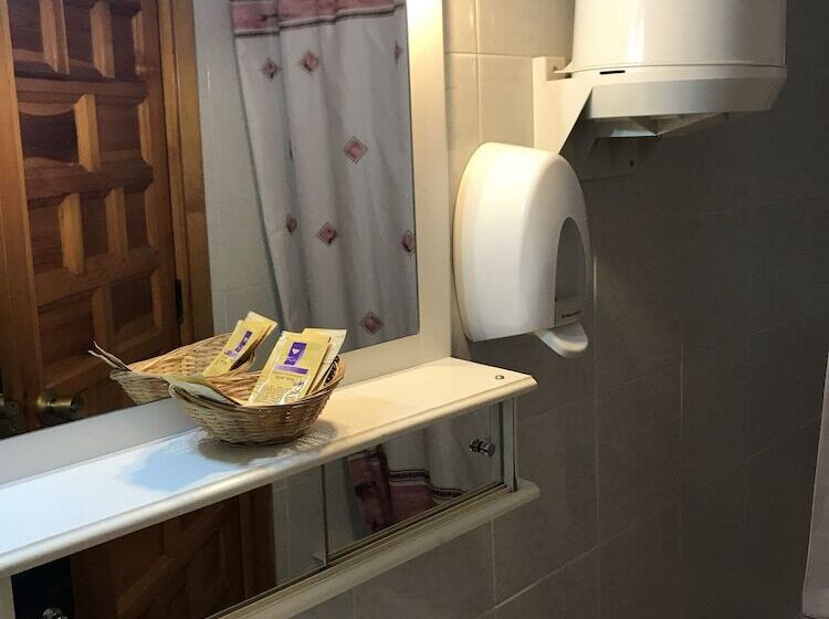 בית מלון כפרי Hostal Los Angeles