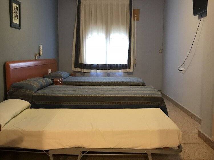 בית מלון כפרי Hostal Los Angeles