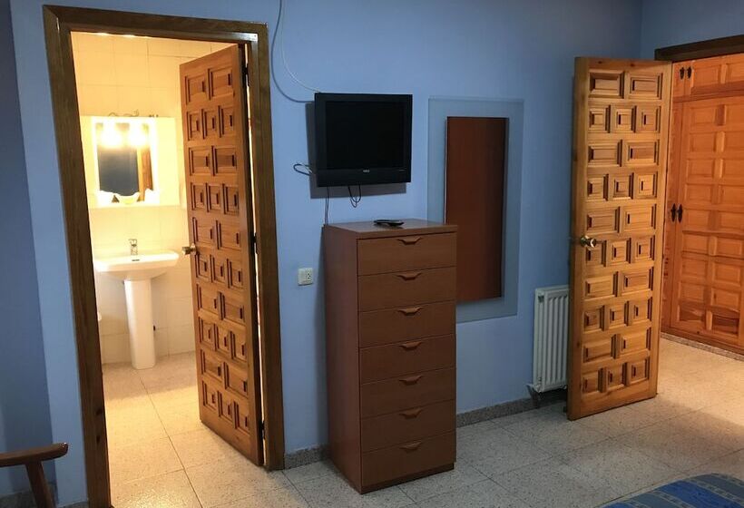 בית מלון כפרי Hostal Los Angeles