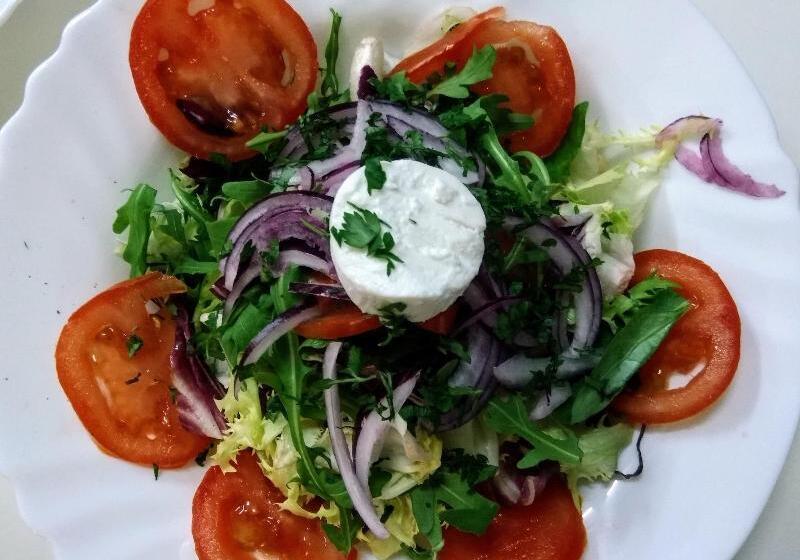 ホテル Hostal Louro