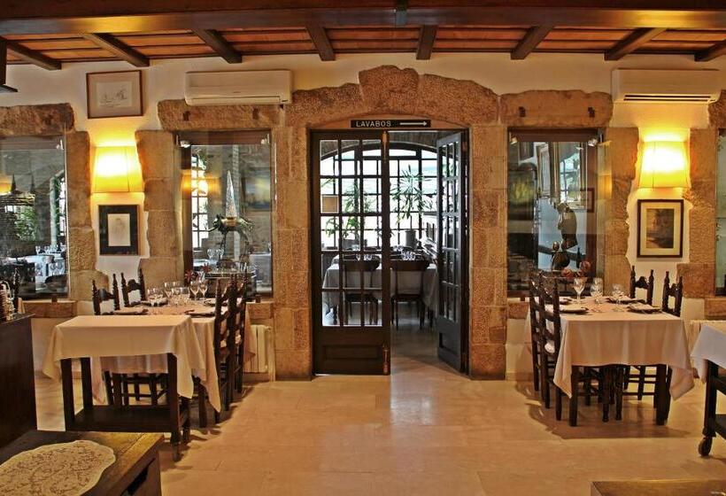 هتل Hostal Miryam