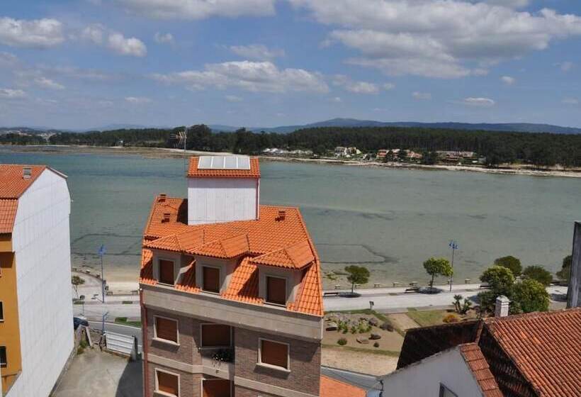 בית מלון כפרי Hostal Mourelos