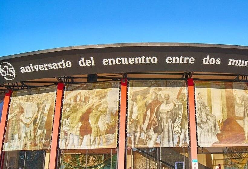 ホテル Hostal Restaurante La Nina