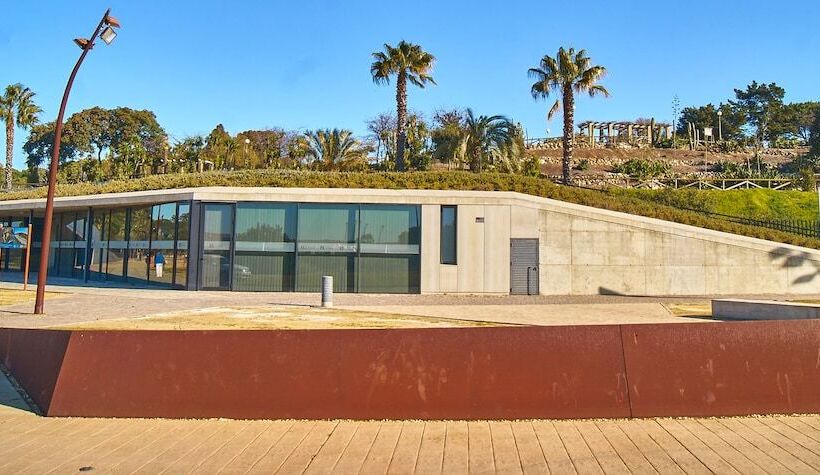 فندق Hostal Restaurante La Nina