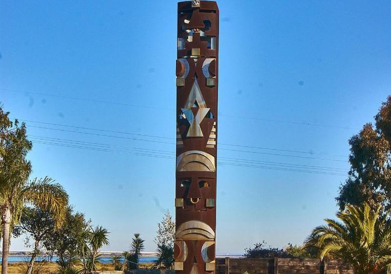 ホテル Hostal Restaurante La Nina