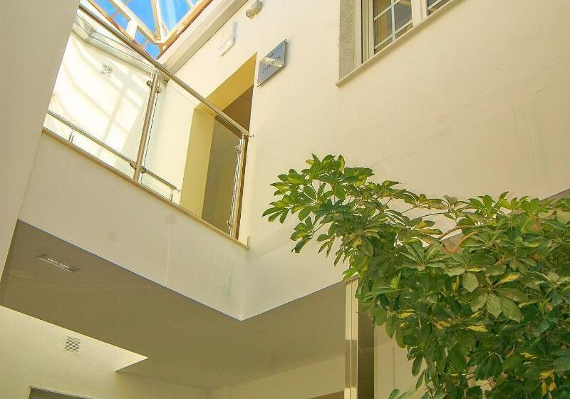 ホテル Hostal Restaurante La Nina