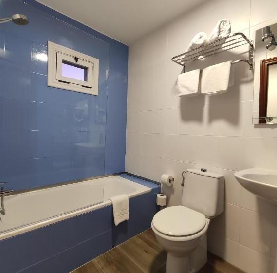 Отель Hostal Restaurante Paris