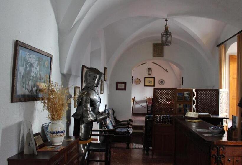 Отель Hostal Rural Marques De Zahara