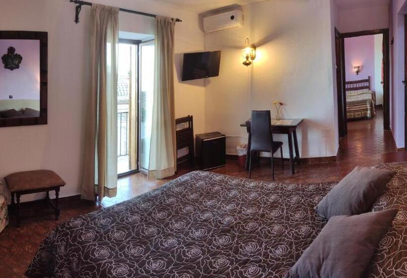 Отель Hostal Rural Marques De Zahara