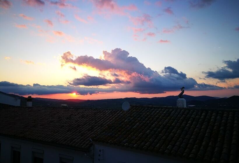 Отель Hostal Rural Marques De Zahara