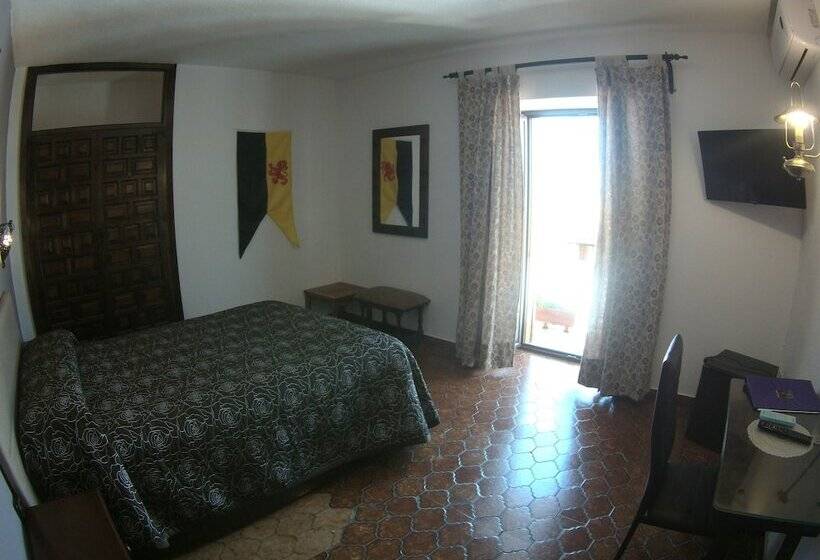 Отель Hostal Rural Marques De Zahara