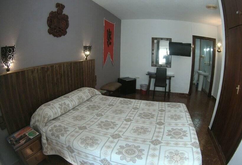Отель Hostal Rural Marques De Zahara