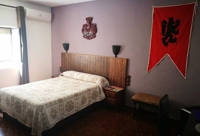 Отель Hostal Rural Marques De Zahara