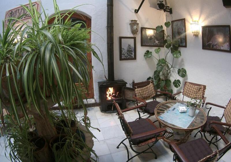Отель Hostal Rural Marques De Zahara