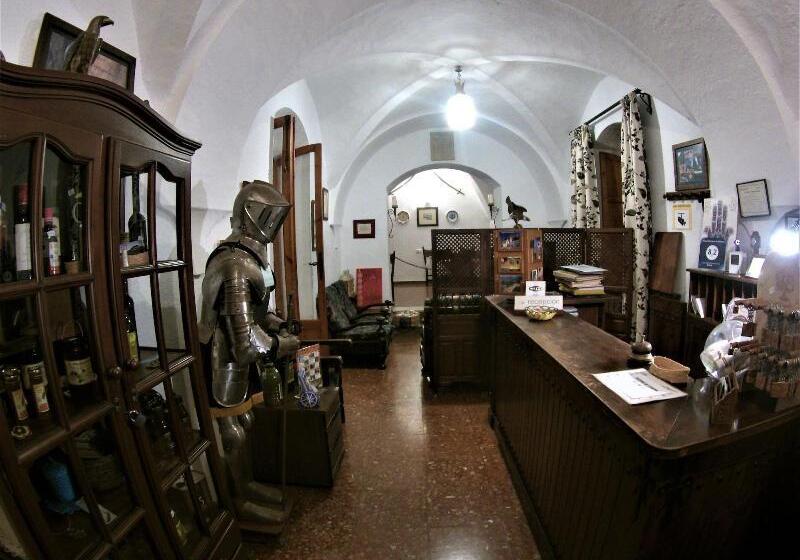 Отель Hostal Rural Marques De Zahara