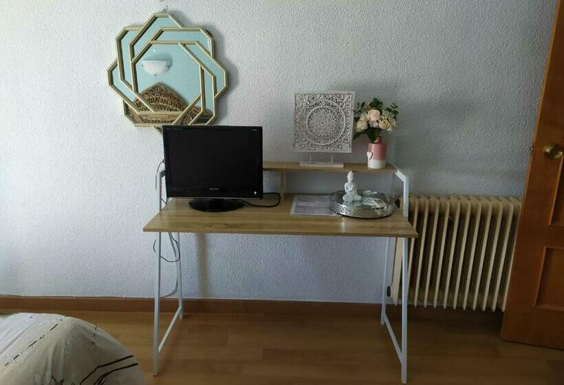 فندق Hostal Ruta Del Sur