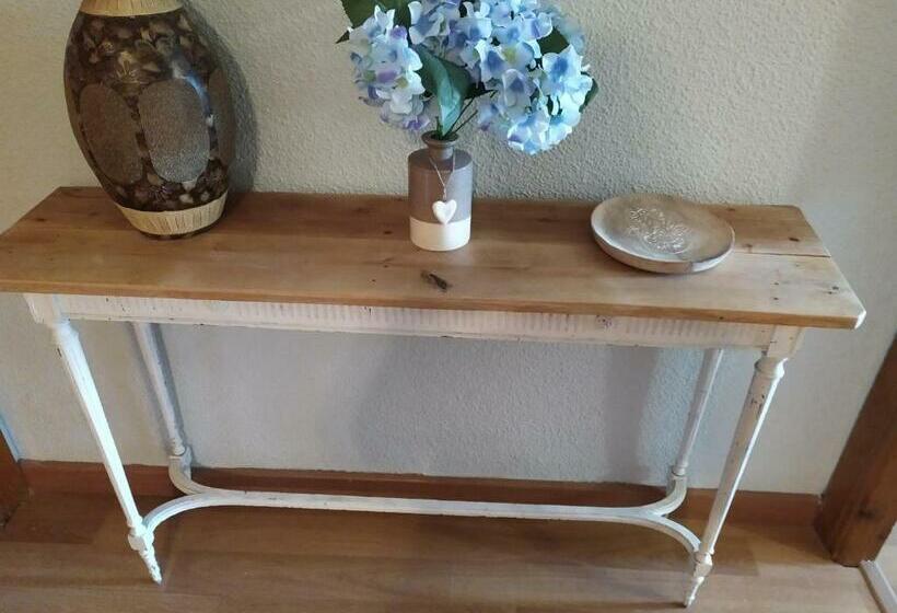 فندق Hostal Ruta Del Sur