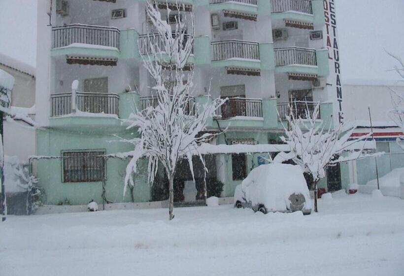 فندق Hostal Ruta Del Sur