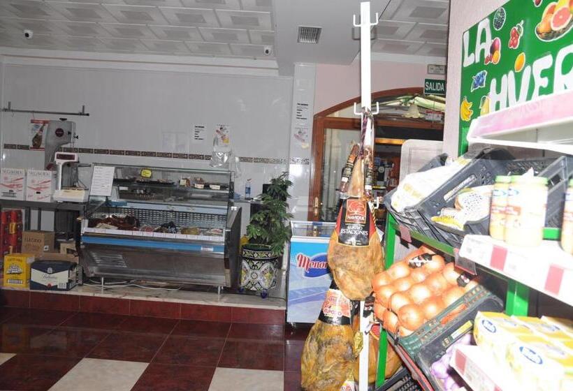 فندق Hostal Ruta Del Sur