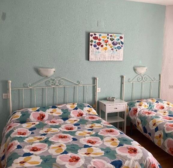 فندق Hostal Ruta Del Sur