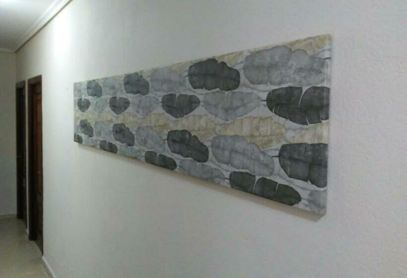 ホテル Hostal San Telmo