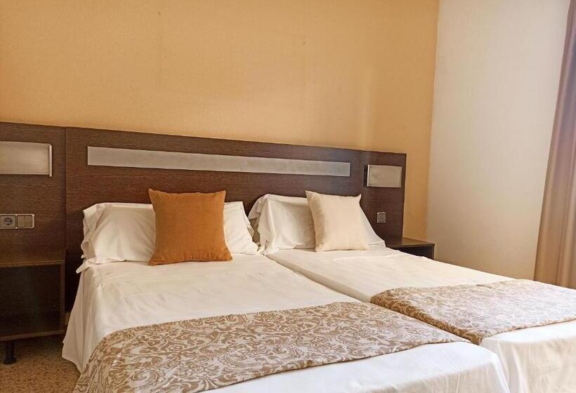 酒店 Hostal Santa Ana